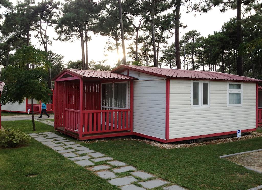 Hotel Parque De Campismo Orbitur São Pedro de Muel Pokoj fotografie